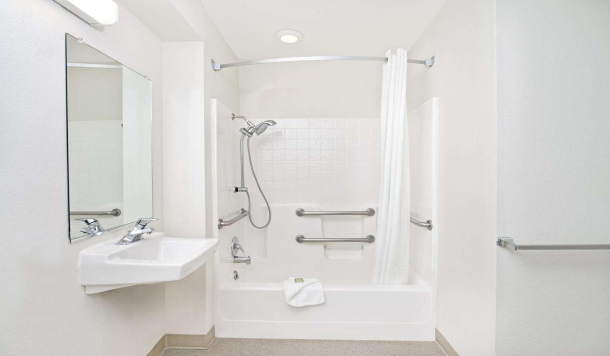 Surestay By Western South Natomas Hotel Sacramento